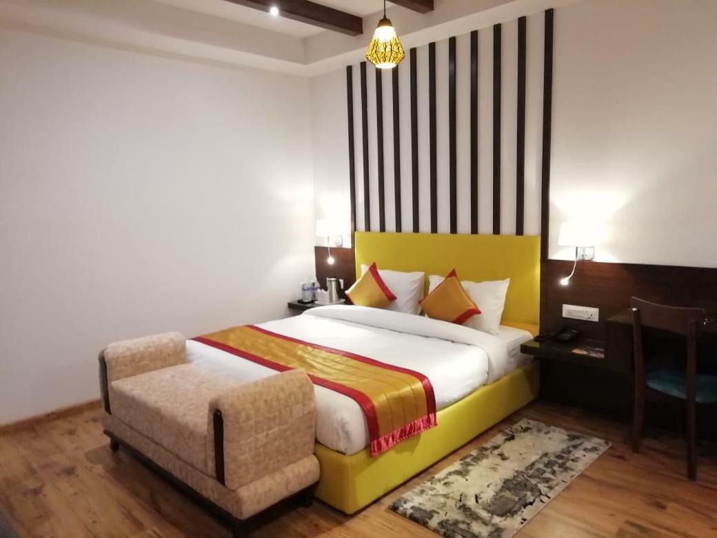 מנאלי The Laurent And Banon Resorts מראה חיצוני תמונה